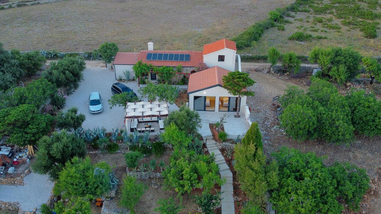 Villa Slatina Near Zrce Beach Novalja Exterior photo